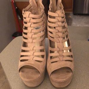 Guess wedges!